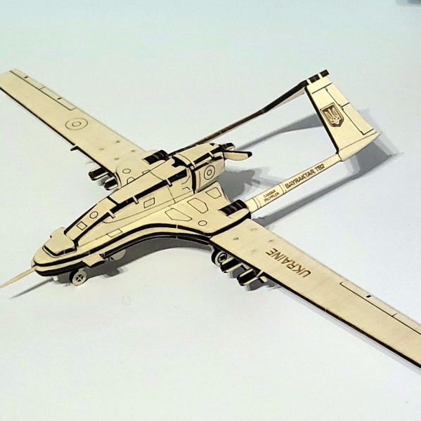 Конструктор Сувенир Декор Bayraktar TB2 золотая серия Suvenir-Decor
