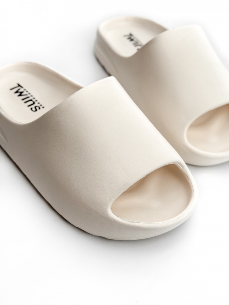Шльопанці Twins р.40-41 білий