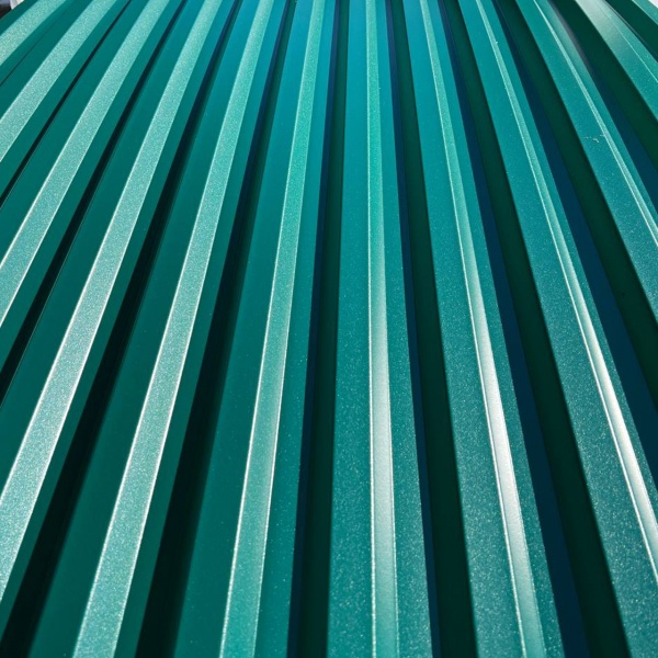 Гофрированный монолитный поликарбонат Rodeca 0,9x2000x900 мм зеленый 