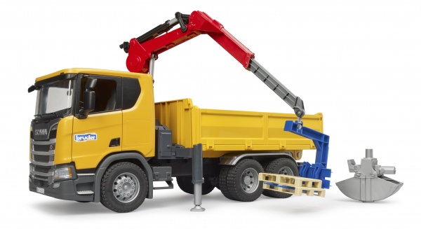 Машинка Bruder Scania Super 560R с краном-манипулятором и аксессуарами 1:16 03551
