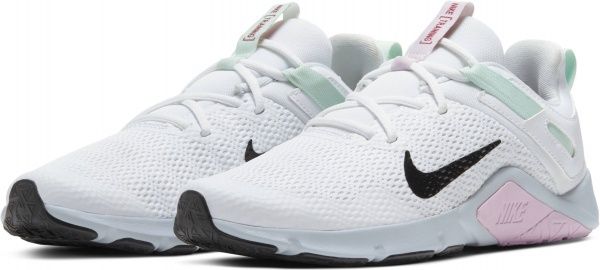 Кроссовки Nike WMNS LEGEND ESSENTIAL CD0212-100 р.6 бело-черный