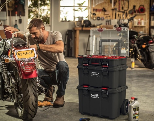 Ящик для інструментів Keter StackN'Roll 21