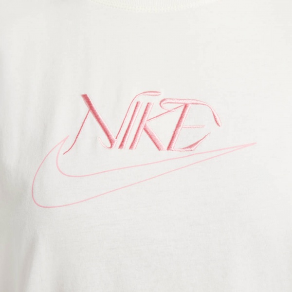 Футболка Nike W NSW TEE OC 2 BF FB8203-133 р.XS бежевий