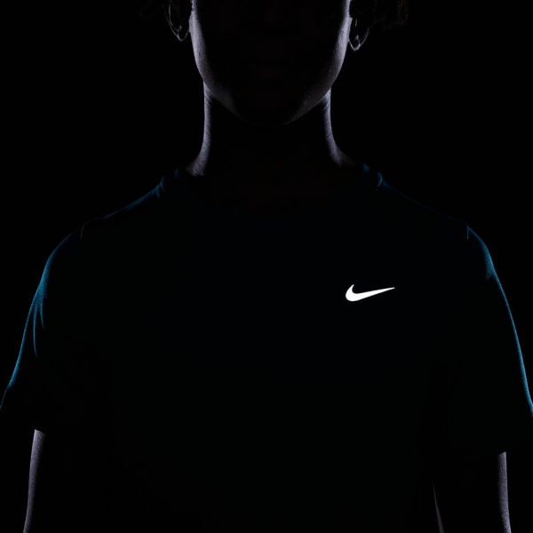 Футболка Nike B NK DF MILER SS FD0237-381 р.L зелений