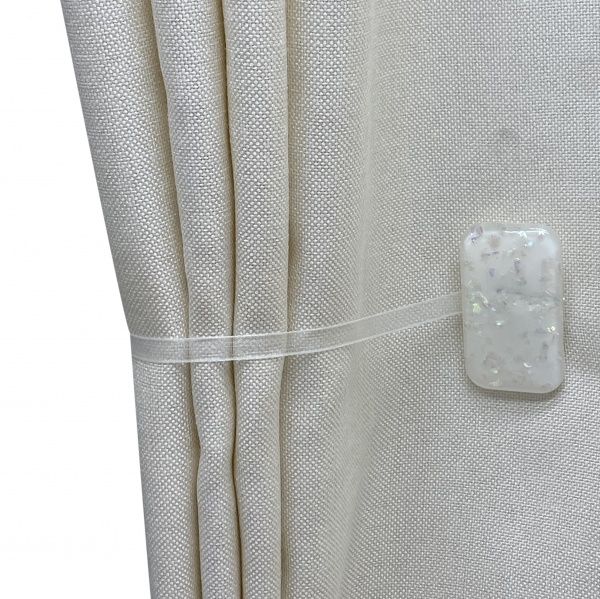 Магнит Танго 55х35 мм белый ТА049-9 MISLT