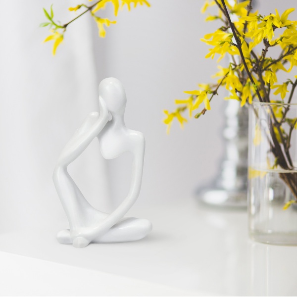 Фигурка декоративная Мыслитель DH-ST-16-1 White