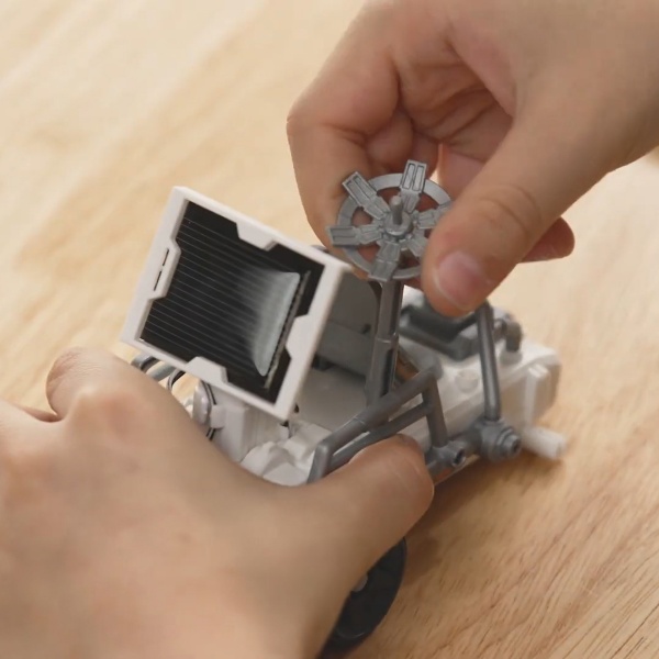 Ігровий набір Astropod з фігуркою – Місія Збери космічний ровер 80332