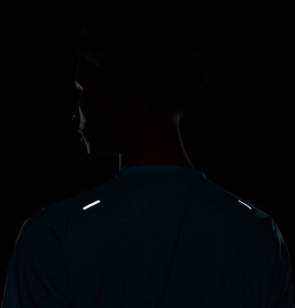 Футболка Nike M NK RN DVN RISE 365 SS DA1305-447 р. 2XL бірюзовий