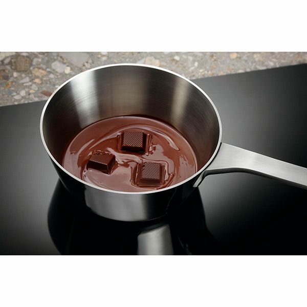 Варочная поверхность Electrolux IPES6451KF