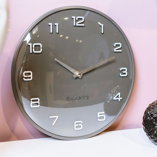 Часы настенные Moon 30,5 см графит