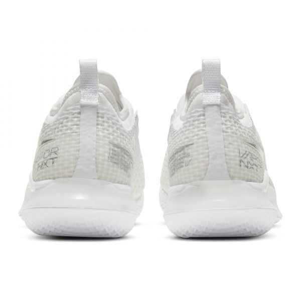 Кроссовки Nike CourtREACT Vapor NXT CV0742-100 р.US 7,5 белый