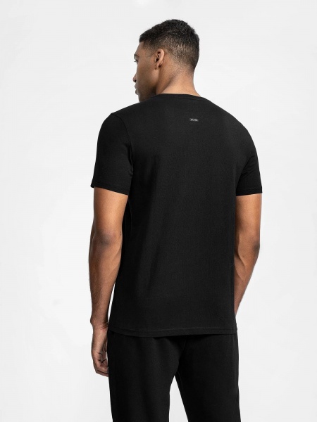 Футболка 4F TSHIRT M631 RL9AW22TTSHM631-20S р.XL чорний