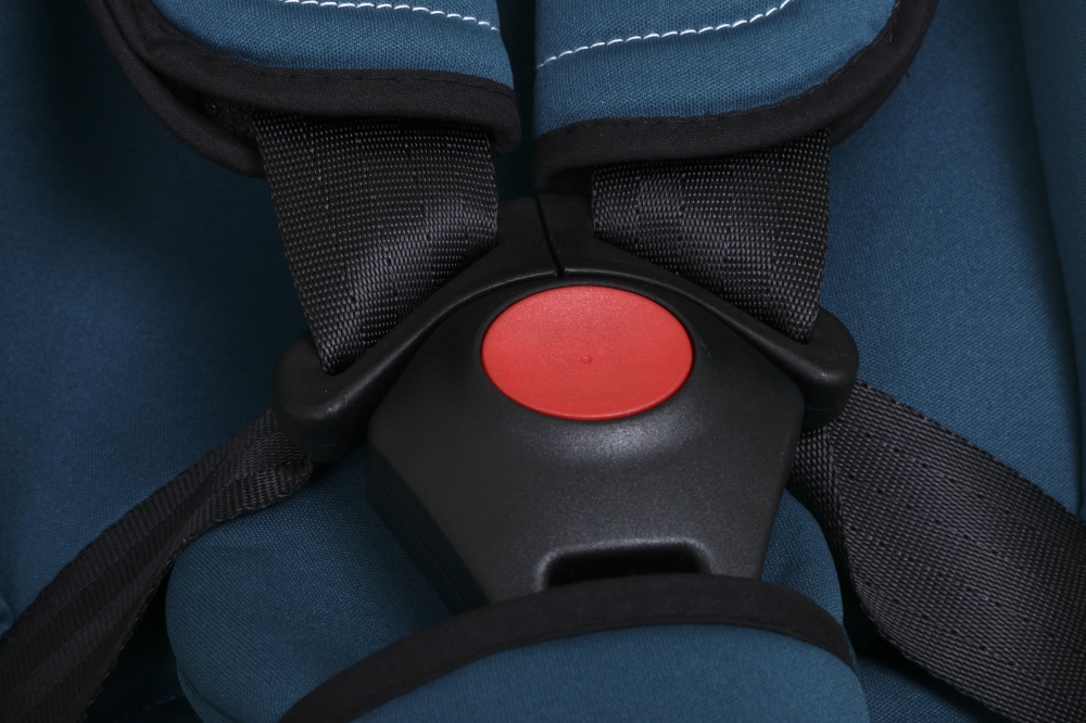 Автокрісло Eternal Shield Mokki Pro CC07-B з isofix синій із сірим