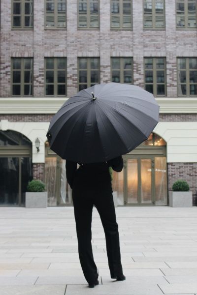 Зонт-трость KRAGO 16 спиц черный 