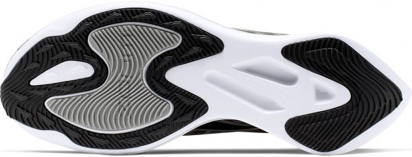 Кросівки Nike WMNS NIKE ZOOM GRAVITY BQ3203-002 р.US 8 чорний