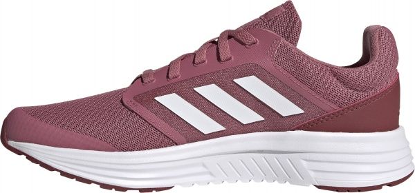 Кроссовки Adidas GALAXY 5 FW6124 р.UK 4,5 коричневый