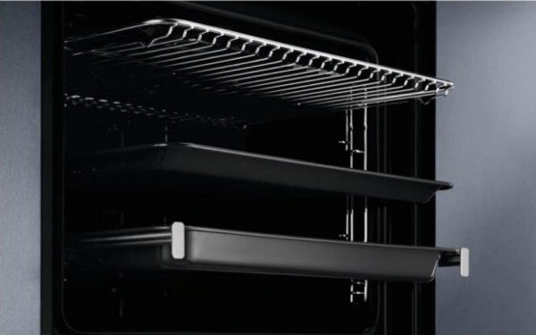 Духовой шкаф Electrolux OKC5H50X