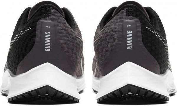 Кроссовки Nike WMNS ZOOM RIVAL FLY 2 CJ0509-001 р.US 8 черный
