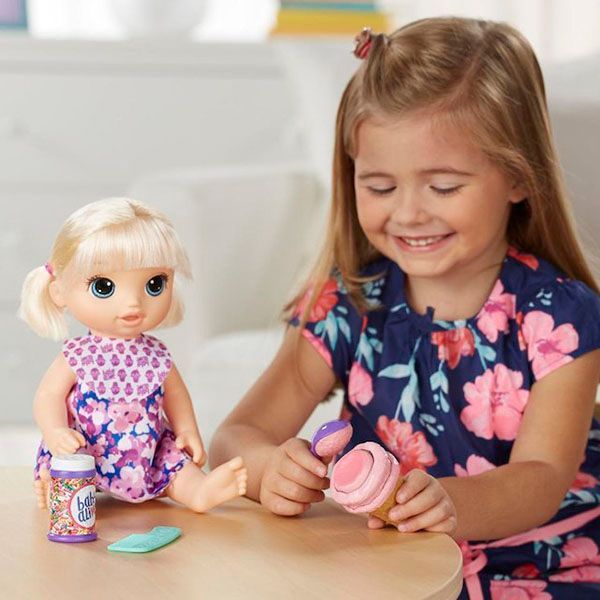 Кукла Hasbro Baby Alive Малышка с мороженым C1090 30 см