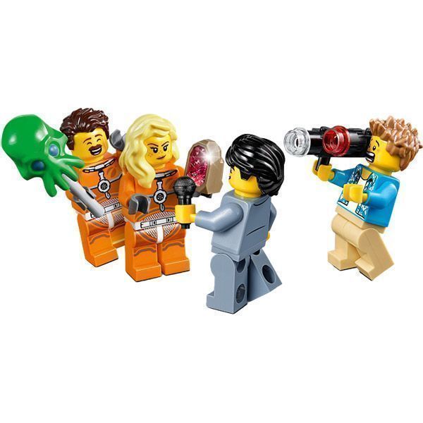 Конструктор LEGO City Набор фигурок: Разработки и исследования в области космической техники 60230