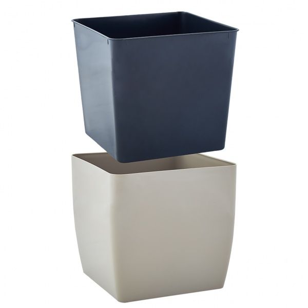 Вазон пластиковый Алеана Квадро низкий 16х16х15,5см квадратный 3л какао 