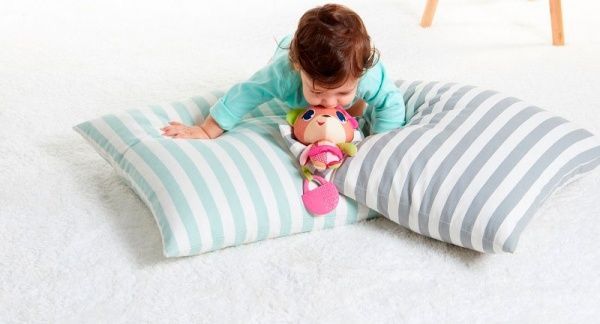 Прорізувач Tiny Love Підвіска Маленьке Ведмежа Ізі