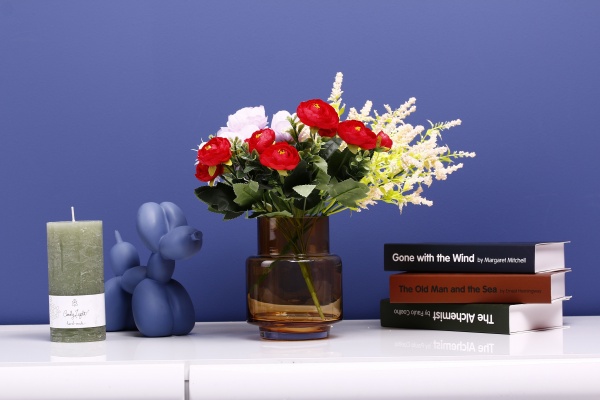 Ваза стеклянная Wrzesniak Glassworks Колба 15-4119 12 см янтарная 