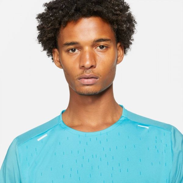 Футболка Nike M NK RN DVN RISE 365 SS DA1305-447 р. XL бірюзовий