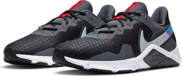 Кросівки Nike Legend Essential 2 CQ9356-014 р.US 8,5 чорно-синій