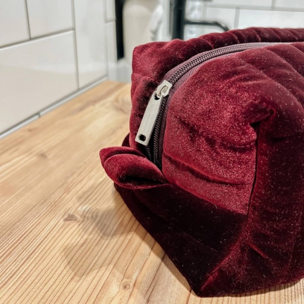 Косметичка Organize Косметичка бархатная Organize 24*13*13 см (бордо) бордовый 