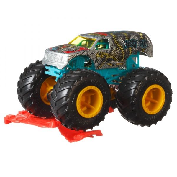 Автомобиль Hot Wheels Базовый внедорожник в асс. 1:64 FYJ44