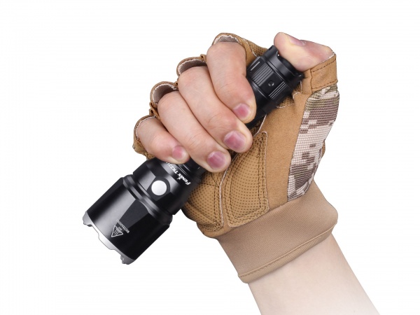 Ліхтарик Fenix ручний тактичний TK22UE