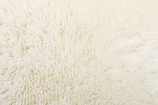 Подушка декоративна травичка 45x45 см молочний Анна 