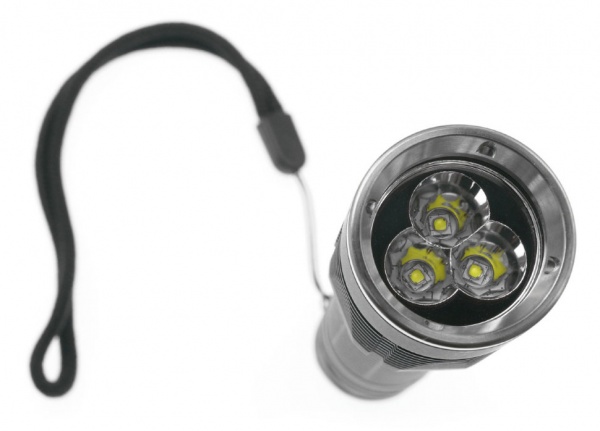 Фонарь Тактический S12 SST20 5000K черный