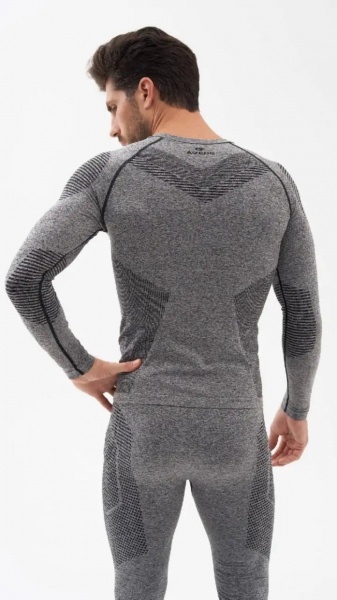 Комплект термобелья Avecs 70470 р.46-48 черный