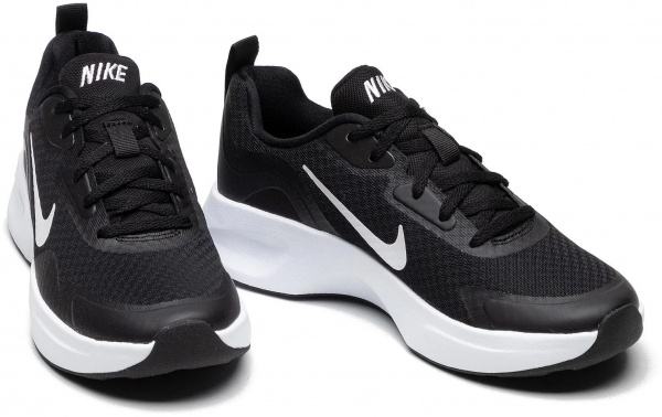 Кросівки Nike WMNS NIKE WEARALLDAY CJ1677-001 р.41 чорно-білий