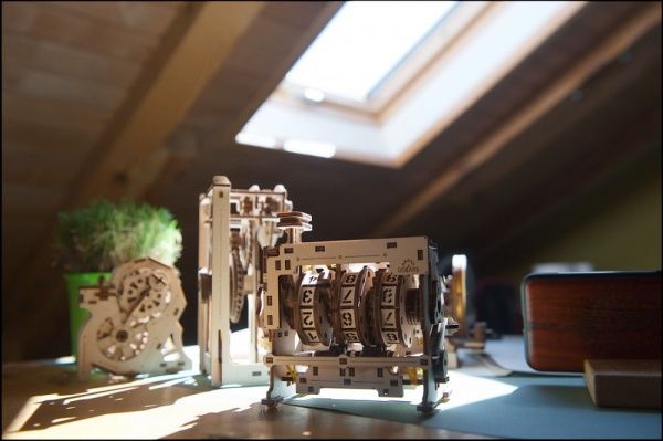 Деревянный 3D-конструктор UGEARS Счетчик