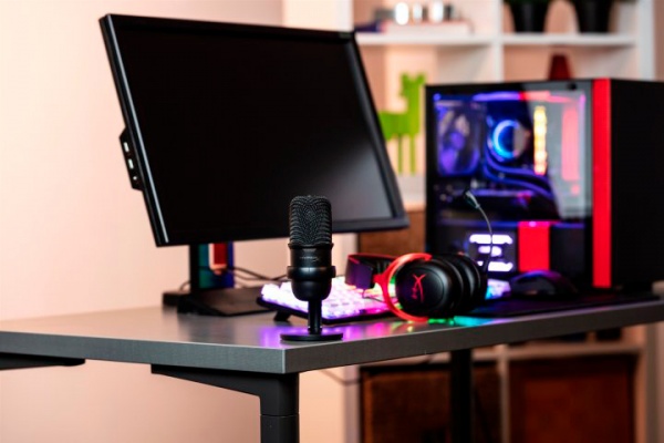 Мікрофон HyperX SoloCast – USB Gaming (4P5P8AA) 