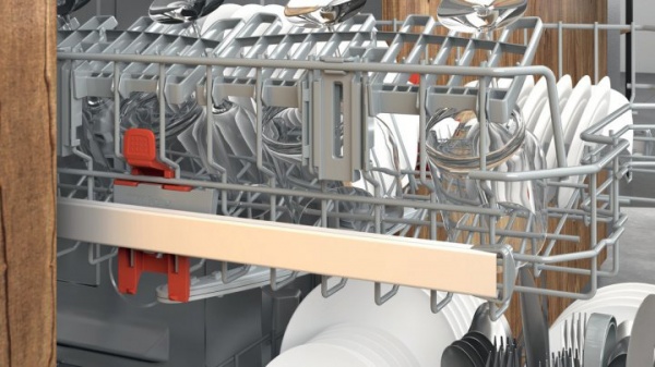 Вбудовувана посудомийна машина Hotpoint Ariston HIS 3010