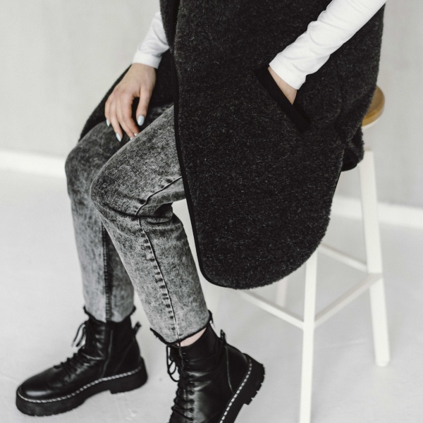 Жилет Flokati Pearl р. M/L черный