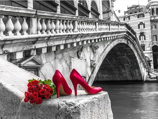 Набір для творчості зі стразами на підрамнику Світське життя 40х30 Діамантові ручки 