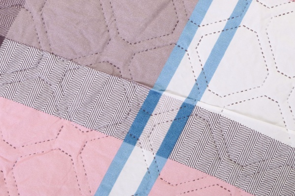 Покрывало Milan 160x210 см UP! (Underprice) розовый с коричневым 