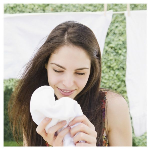 Гель для машинной и ручной стирки Ariel Touch Of Lenor Color 3,85 л