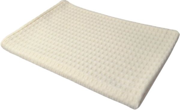 Простынь вафельное пике 220 г/кв.м 150x200 см молочный 