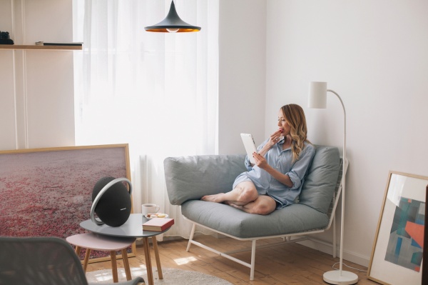 Портативная колонка Harman Kardon Onyx Studio 8 2.1 black 