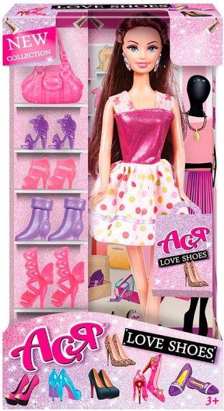 Кукла Ася брюнетка с аксессуарами Люблю обувь