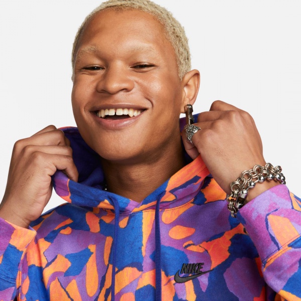 Джемпер Nike CLUB+ FT PO HOODIE AOP DX0791-551 р. S різнокольоровий