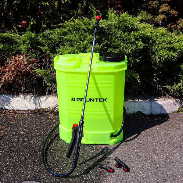 Опрыскиватель ранцевый Gruntek BS-12-3BP 16 л 