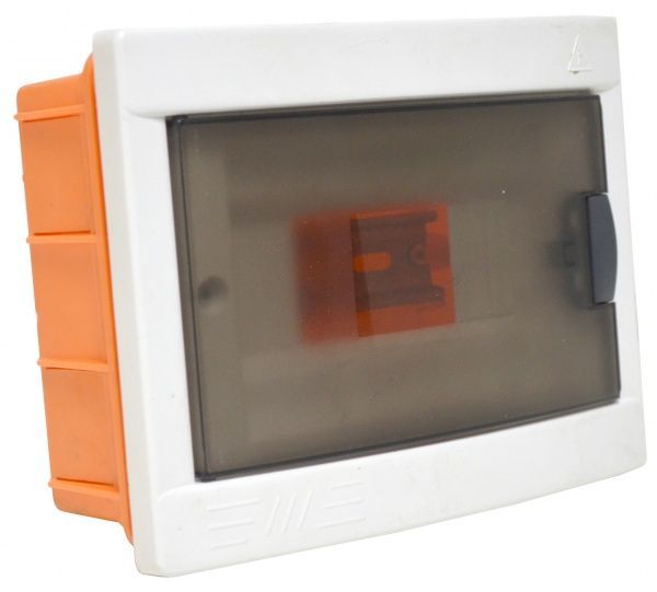 Щит пластиковый с крышкой Литмаш 8 модулей ЩРП8В