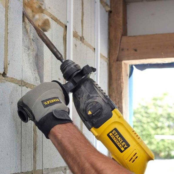 Перфоратор Stanley SFMEH210K